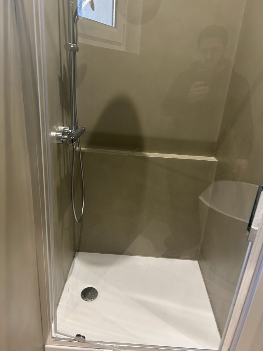 Douche 2